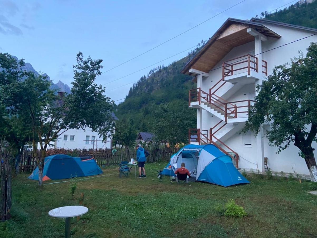 Bujtina Hysa Валбона Екстериор снимка